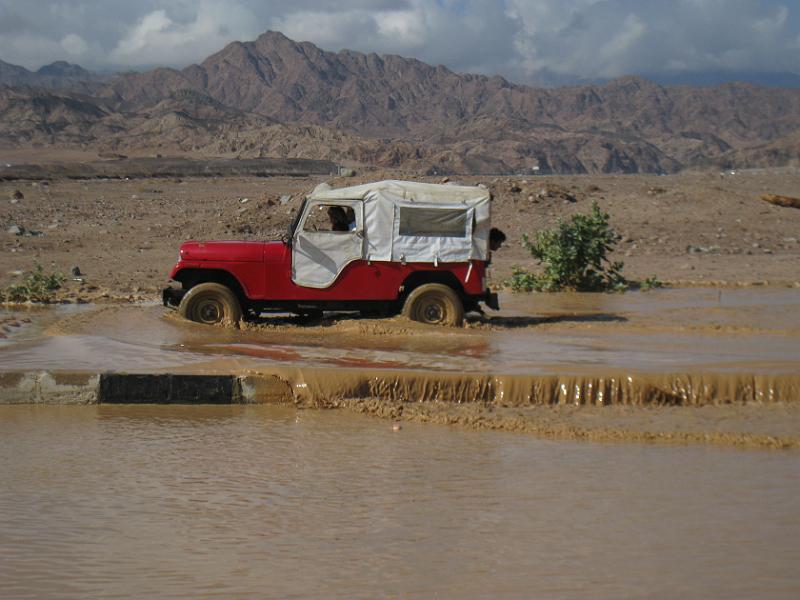 Dahab selectie 2010_01_18 11h04m.jpg - The flood at Masbat